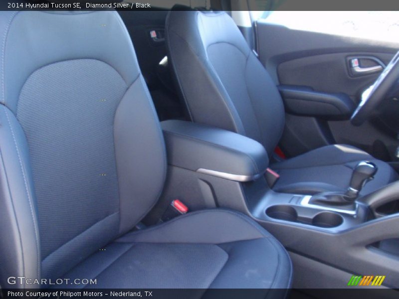 Diamond Silver / Black 2014 Hyundai Tucson SE