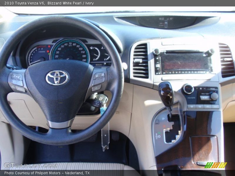 Blizzard White Pearl / Ivory 2010 Toyota Venza V6