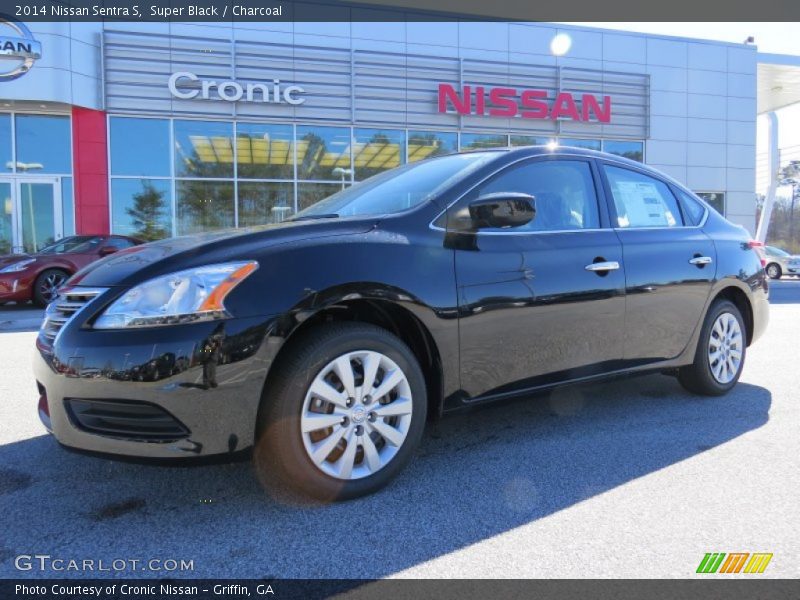 Super Black / Charcoal 2014 Nissan Sentra S