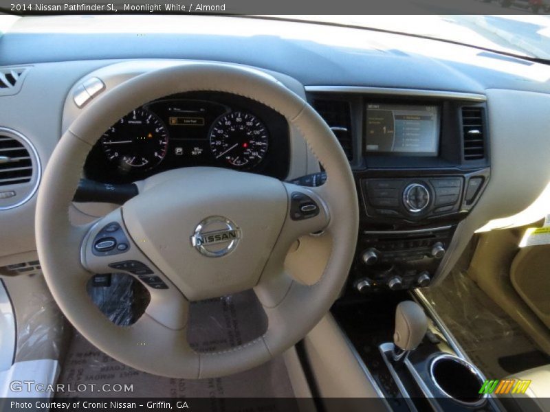 Moonlight White / Almond 2014 Nissan Pathfinder SL