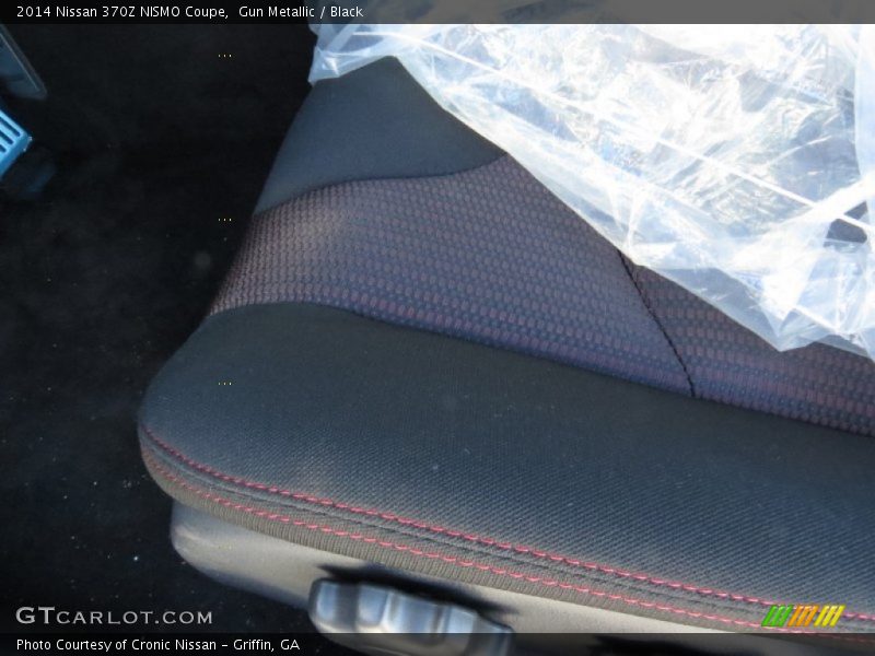 Front Seat of 2014 370Z NISMO Coupe