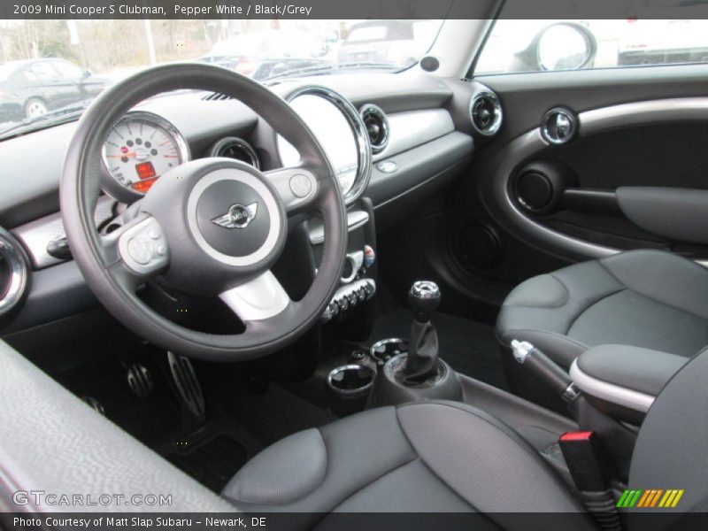 Pepper White / Black/Grey 2009 Mini Cooper S Clubman