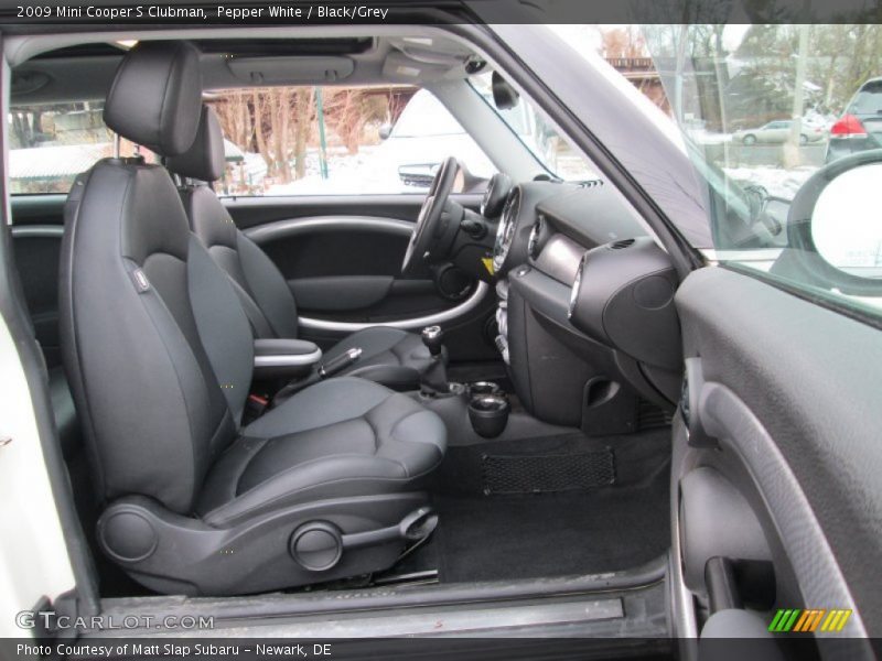 Pepper White / Black/Grey 2009 Mini Cooper S Clubman
