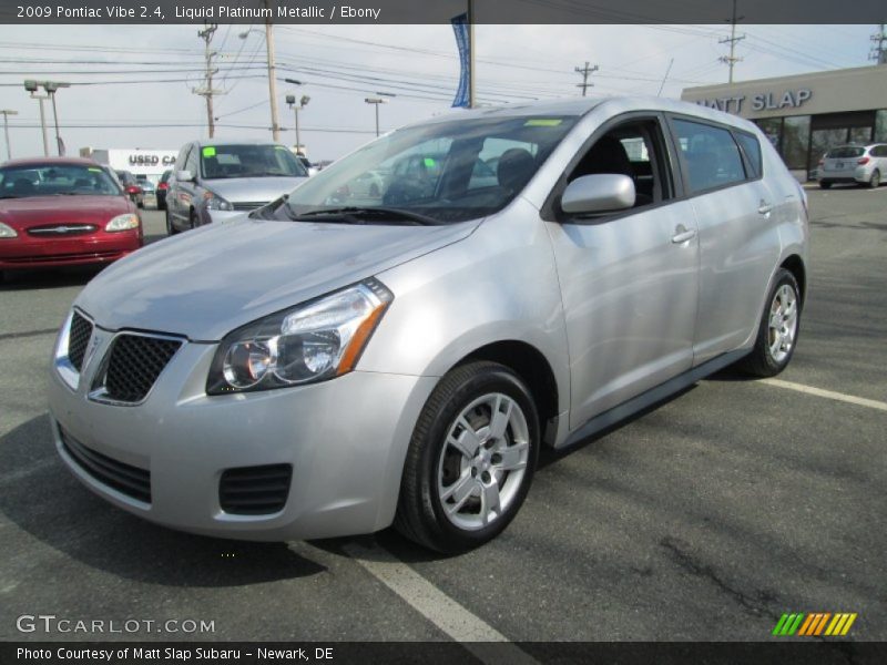 Liquid Platinum Metallic / Ebony 2009 Pontiac Vibe 2.4