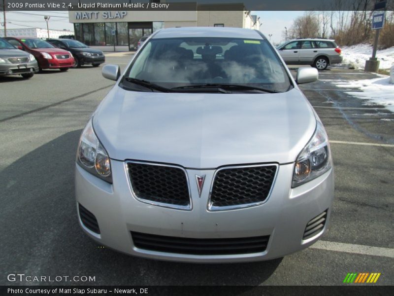 Liquid Platinum Metallic / Ebony 2009 Pontiac Vibe 2.4