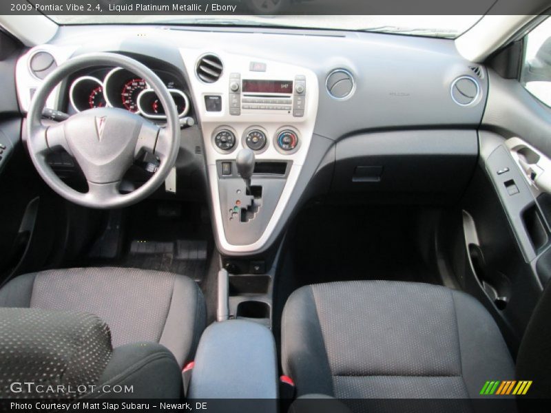Liquid Platinum Metallic / Ebony 2009 Pontiac Vibe 2.4