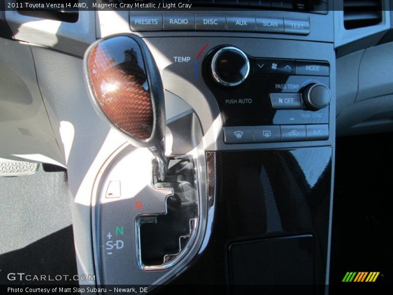 Magnetic Gray Metallic / Light Gray 2011 Toyota Venza I4 AWD
