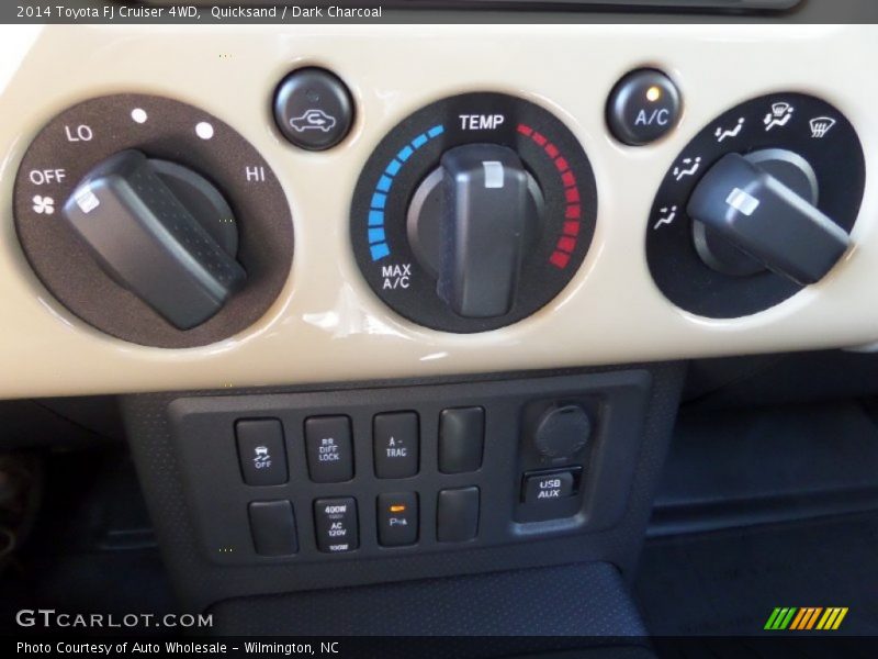 Quicksand / Dark Charcoal 2014 Toyota FJ Cruiser 4WD