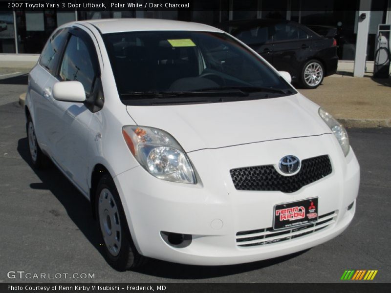 Polar White / Dark Charcoal 2007 Toyota Yaris 3 Door Liftback