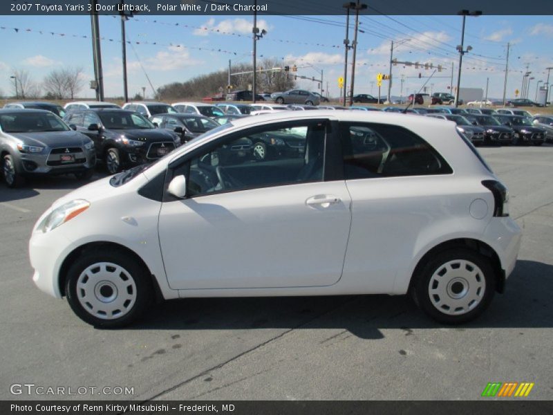 Polar White / Dark Charcoal 2007 Toyota Yaris 3 Door Liftback
