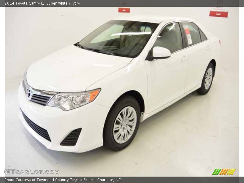 Super White / Ivory 2014 Toyota Camry L