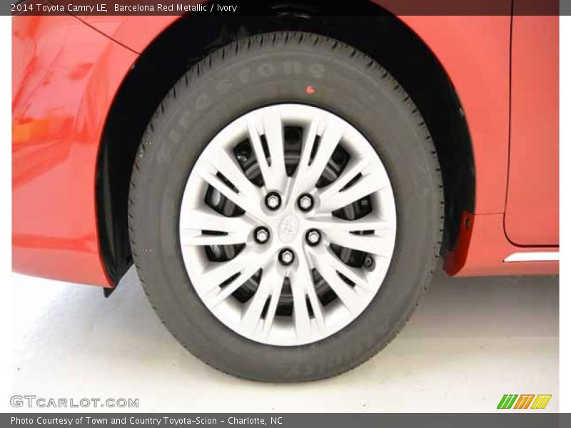 Barcelona Red Metallic / Ivory 2014 Toyota Camry LE