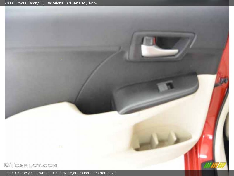 Barcelona Red Metallic / Ivory 2014 Toyota Camry LE