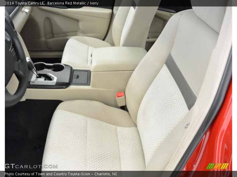 Barcelona Red Metallic / Ivory 2014 Toyota Camry LE
