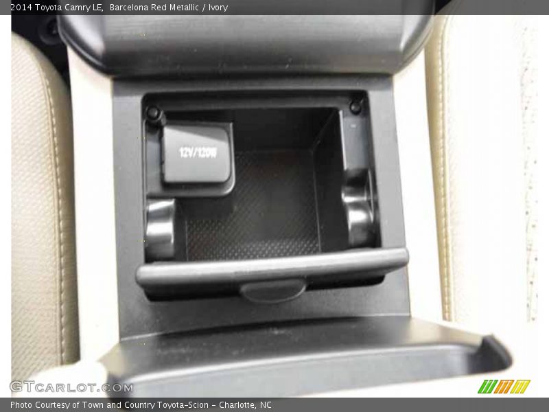 Barcelona Red Metallic / Ivory 2014 Toyota Camry LE