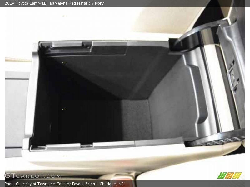 Barcelona Red Metallic / Ivory 2014 Toyota Camry LE