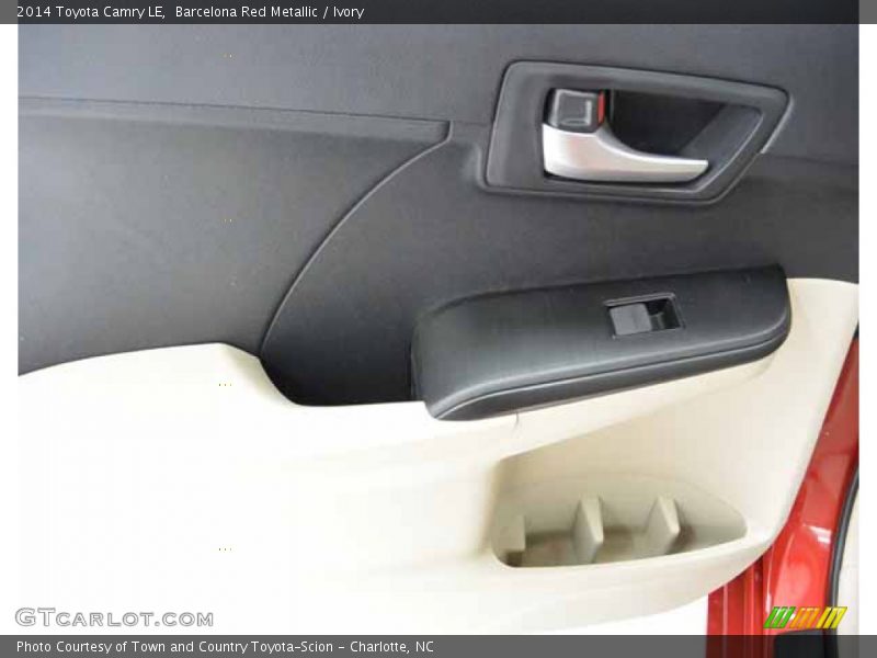 Barcelona Red Metallic / Ivory 2014 Toyota Camry LE