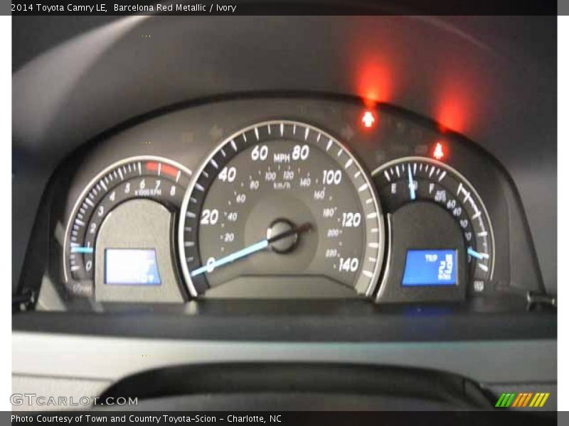 Barcelona Red Metallic / Ivory 2014 Toyota Camry LE
