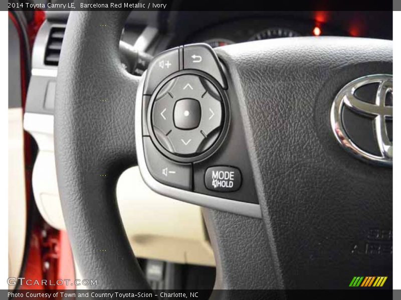 Barcelona Red Metallic / Ivory 2014 Toyota Camry LE