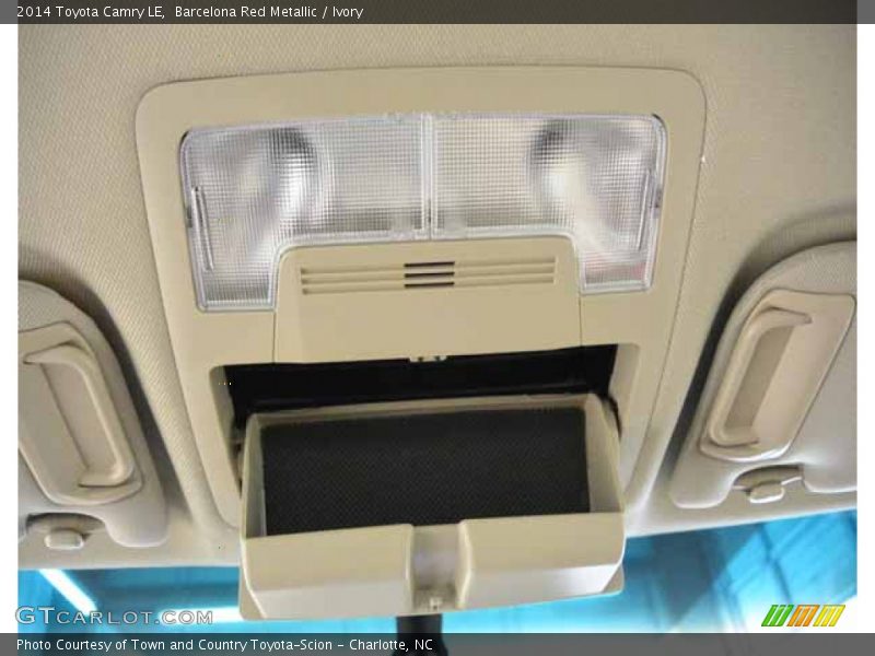 Barcelona Red Metallic / Ivory 2014 Toyota Camry LE