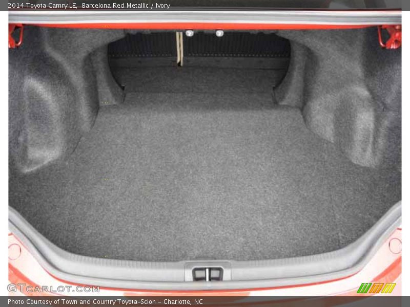 Barcelona Red Metallic / Ivory 2014 Toyota Camry LE
