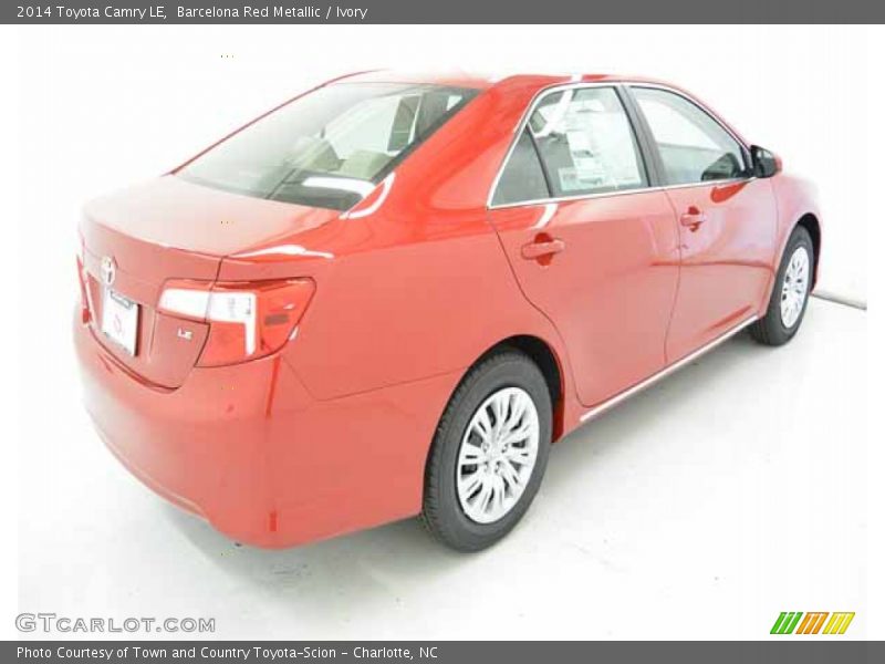 Barcelona Red Metallic / Ivory 2014 Toyota Camry LE
