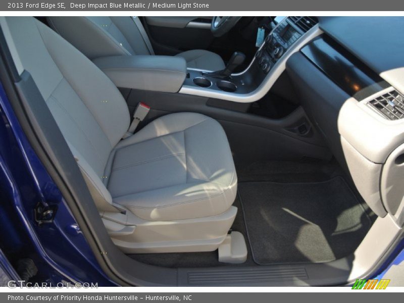 Deep Impact Blue Metallic / Medium Light Stone 2013 Ford Edge SE