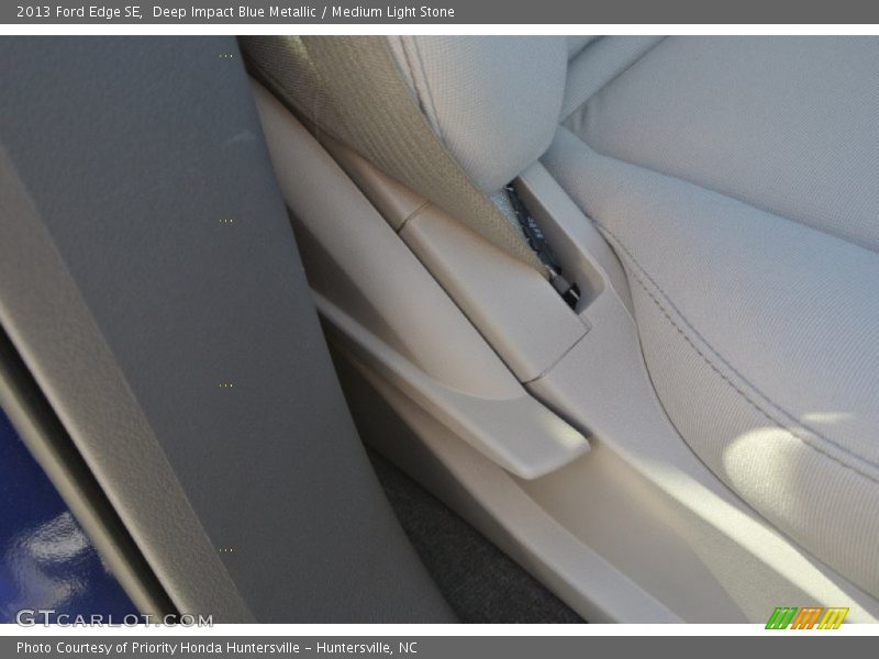 Deep Impact Blue Metallic / Medium Light Stone 2013 Ford Edge SE