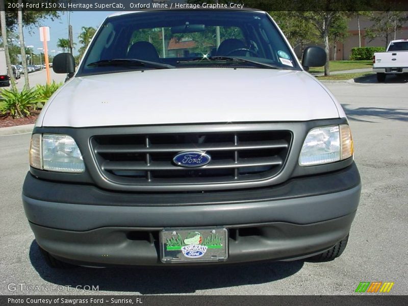 Oxford White / Heritage Graphite Grey 2004 Ford F150 XL Heritage SuperCab