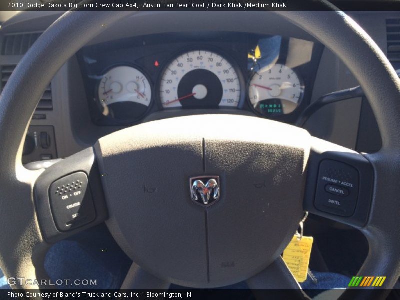 Austin Tan Pearl Coat / Dark Khaki/Medium Khaki 2010 Dodge Dakota Big Horn Crew Cab 4x4
