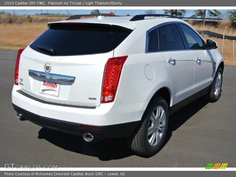 Platinum Ice Tricoat / Light Titanium/Ebony 2014 Cadillac SRX FWD