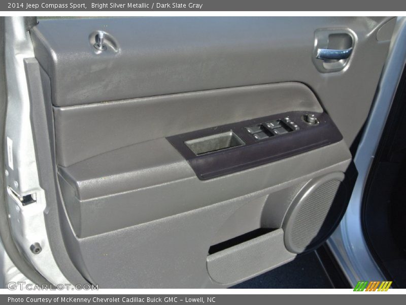 Bright Silver Metallic / Dark Slate Gray 2014 Jeep Compass Sport