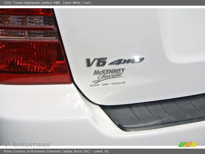 Super White / Ivory 2002 Toyota Highlander Limited 4WD