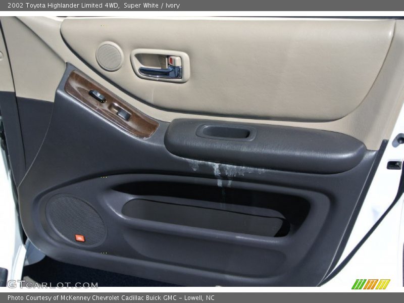 Super White / Ivory 2002 Toyota Highlander Limited 4WD