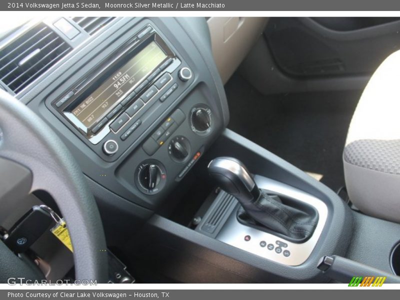 Moonrock Silver Metallic / Latte Macchiato 2014 Volkswagen Jetta S Sedan