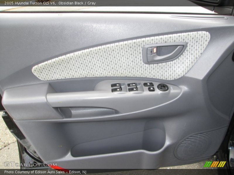 Obsidian Black / Gray 2005 Hyundai Tucson GLS V6