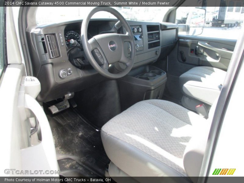 Summit White / Medium Pewter 2014 GMC Savana Cutaway 4500 Commercial Moving Truck