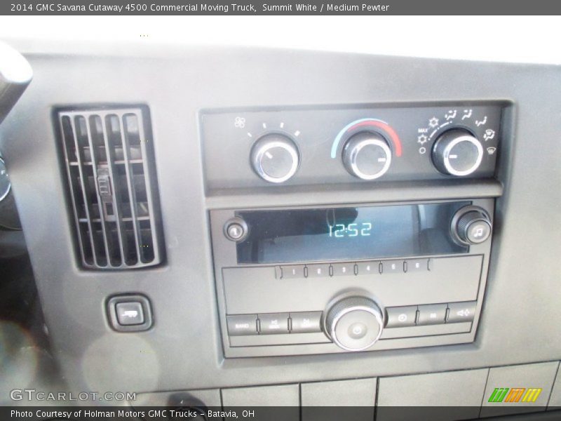 Summit White / Medium Pewter 2014 GMC Savana Cutaway 4500 Commercial Moving Truck