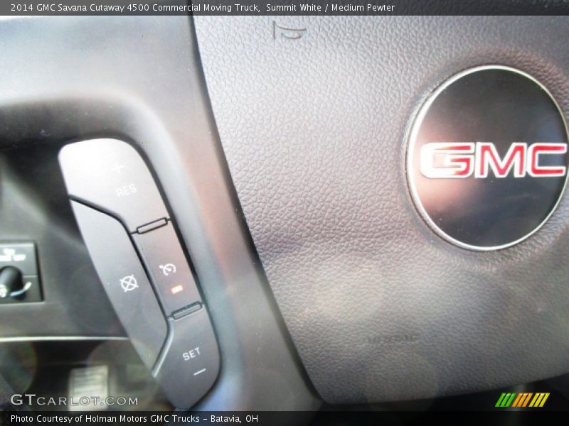 Summit White / Medium Pewter 2014 GMC Savana Cutaway 4500 Commercial Moving Truck