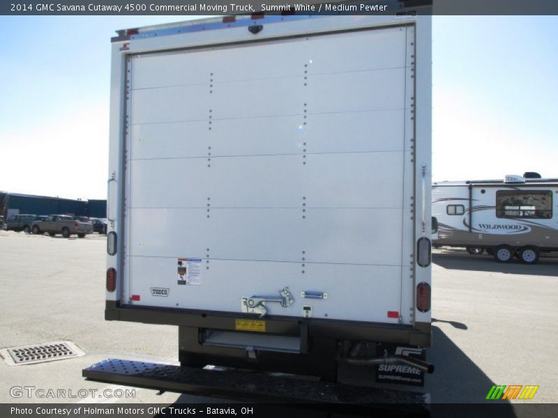 Summit White / Medium Pewter 2014 GMC Savana Cutaway 4500 Commercial Moving Truck