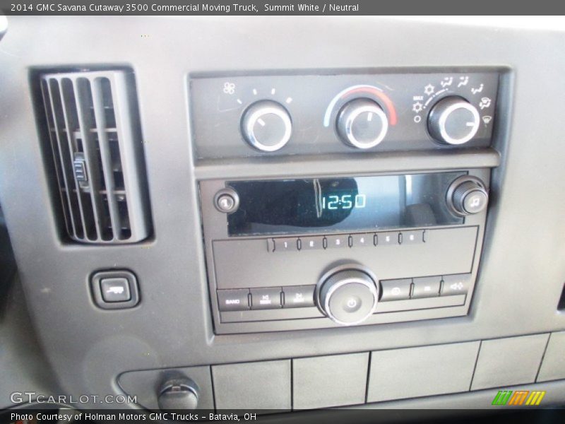 Summit White / Neutral 2014 GMC Savana Cutaway 3500 Commercial Moving Truck