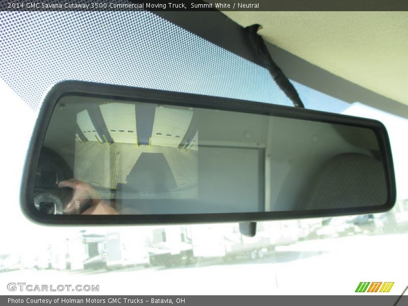 Summit White / Neutral 2014 GMC Savana Cutaway 3500 Commercial Moving Truck