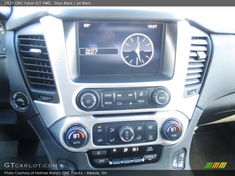 Controls of 2015 Yukon SLT 4WD