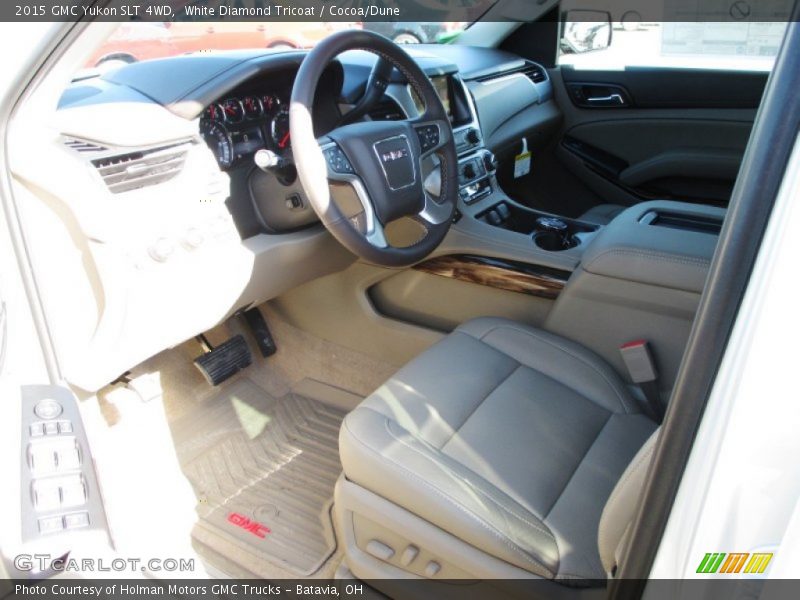 White Diamond Tricoat / Cocoa/Dune 2015 GMC Yukon SLT 4WD