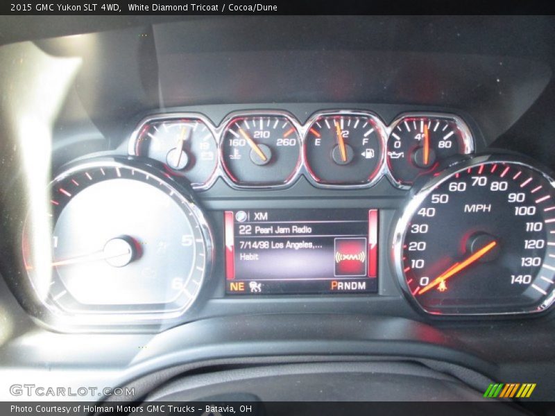 White Diamond Tricoat / Cocoa/Dune 2015 GMC Yukon SLT 4WD