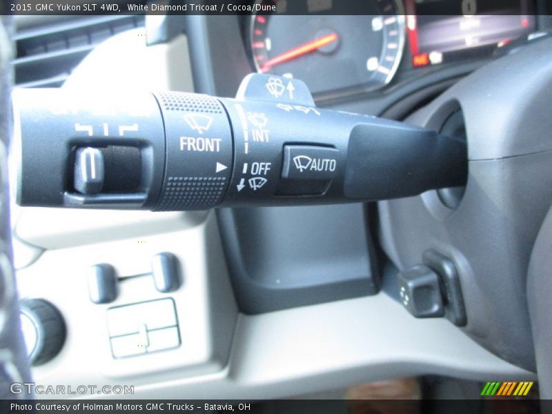 White Diamond Tricoat / Cocoa/Dune 2015 GMC Yukon SLT 4WD