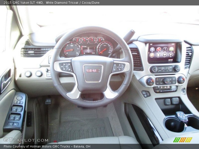 White Diamond Tricoat / Cocoa/Dune 2015 GMC Yukon SLT 4WD