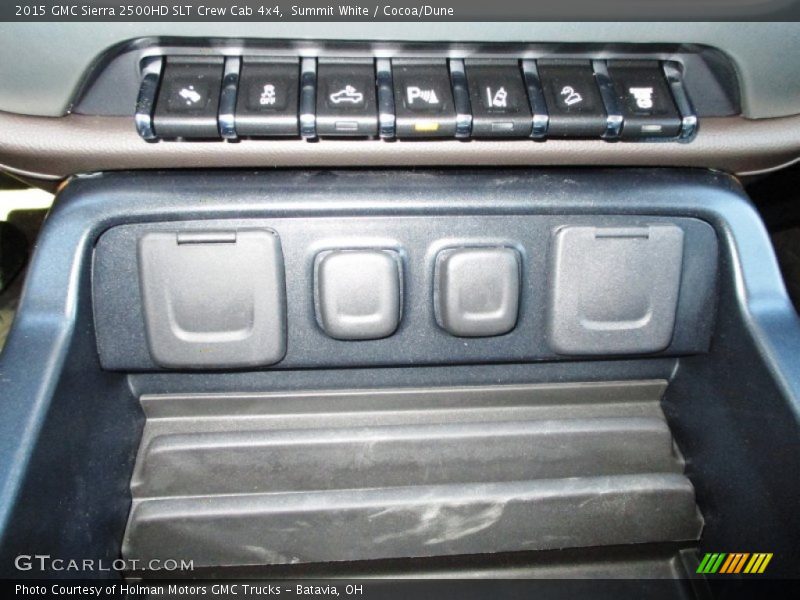 Controls of 2015 Sierra 2500HD SLT Crew Cab 4x4