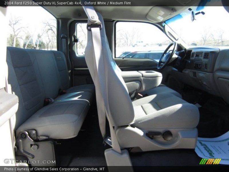 Oxford White / Medium Flint 2004 Ford F250 Super Duty XL SuperCab 4x4