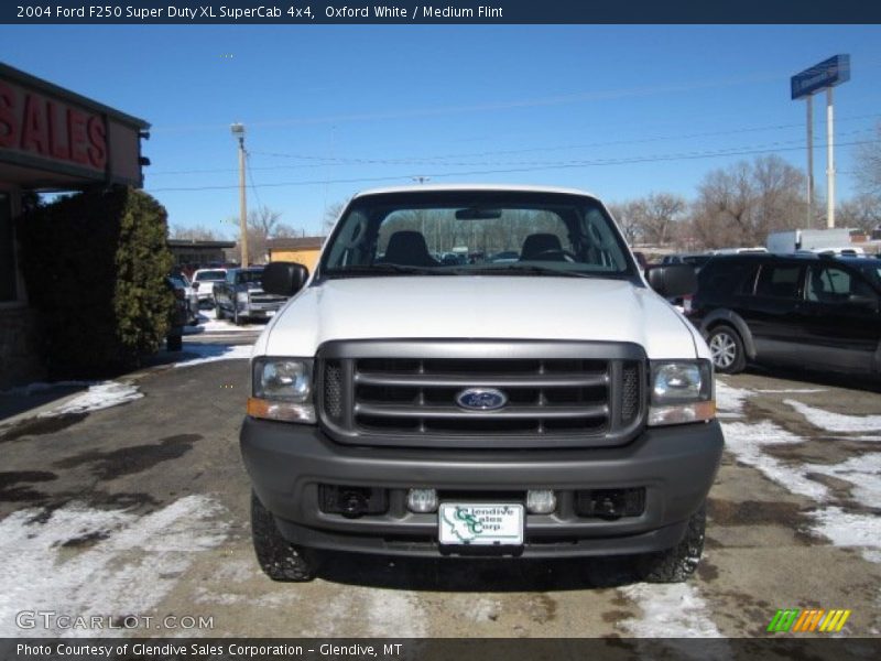 Oxford White / Medium Flint 2004 Ford F250 Super Duty XL SuperCab 4x4